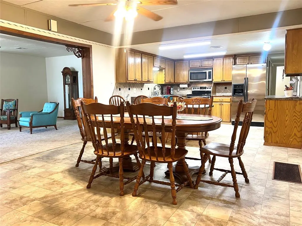 Photo 16 — 416 E Quail Road, Chickasha, OK 73018