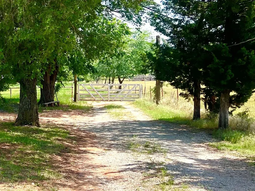 Photo 32 — 416 E Quail Road, Chickasha, OK 73018
