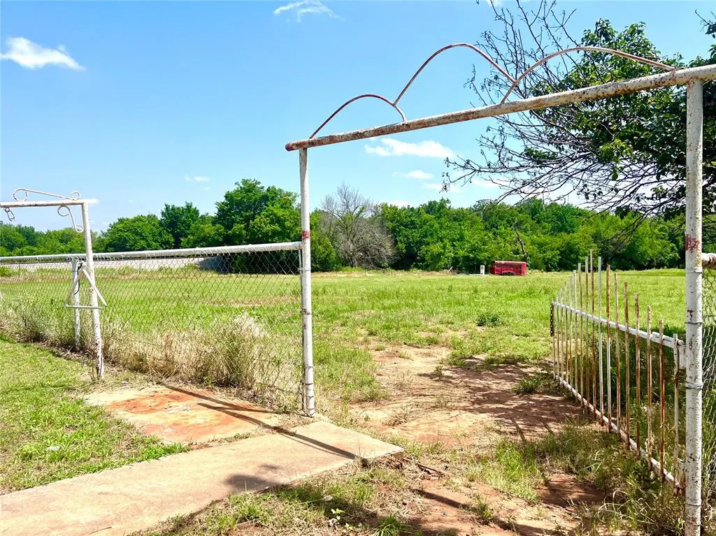 Photo 41 — 416 E Quail Road, Chickasha, OK 73018