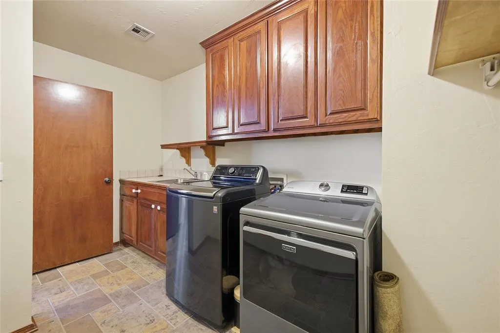Photo 26 — 9125 SW 28th Street, Oklahoma City, OK 73128