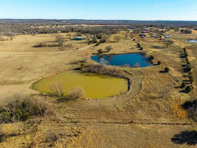 Front exterior — 351943 E 1030 Rd, Prague, OK 74864