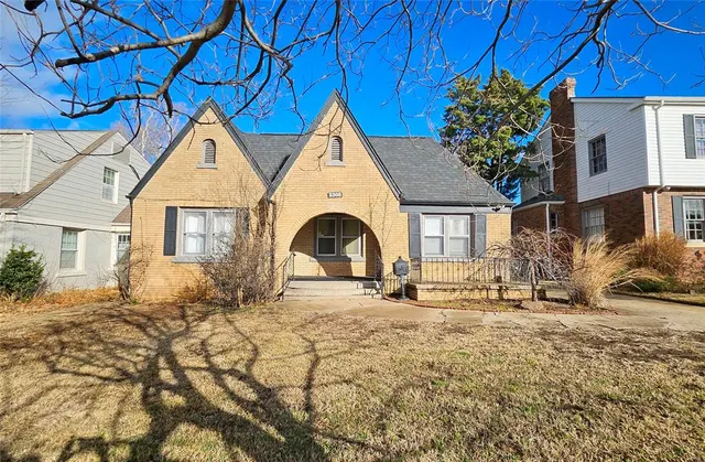 Front exterior — 2305 NW 25th Street, Oklahoma City, OK 73107