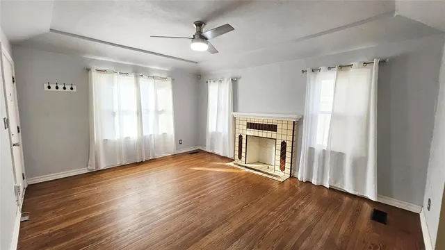 Photo 6 — 2305 NW 25th Street, Oklahoma City, OK 73107