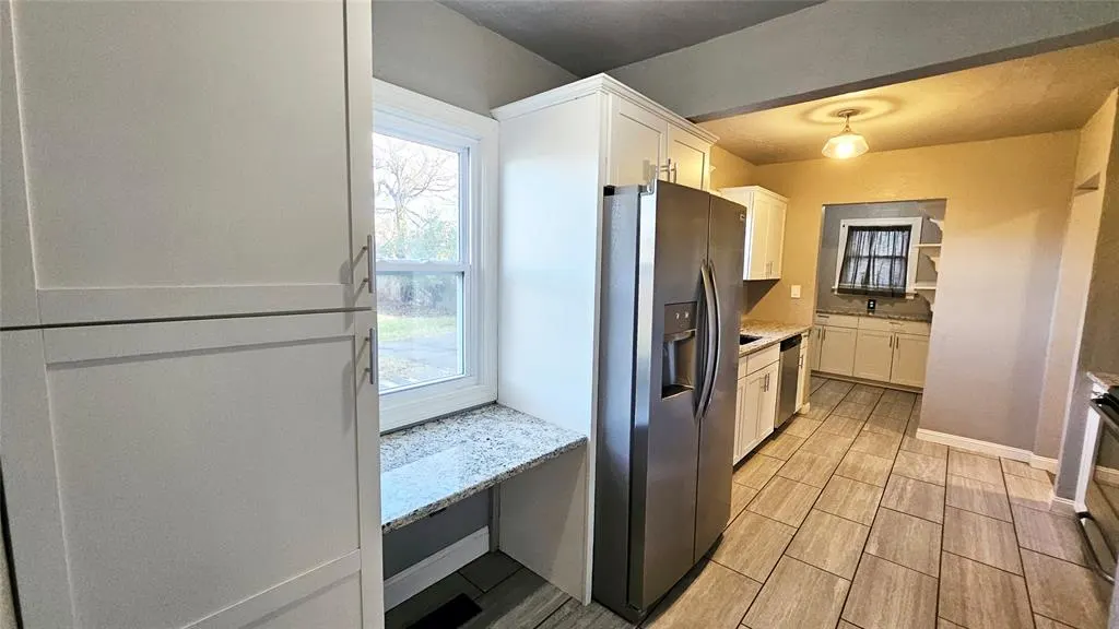 Photo 9 — 2305 NW 25th Street, Oklahoma City, OK 73107