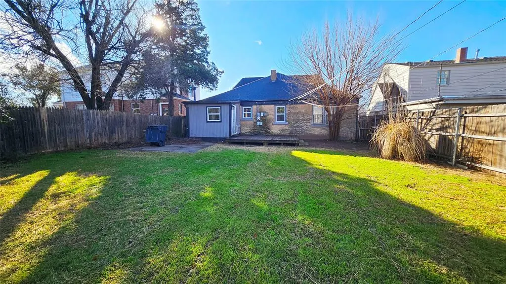 Photo 24 — 2305 NW 25th Street, Oklahoma City, OK 73107