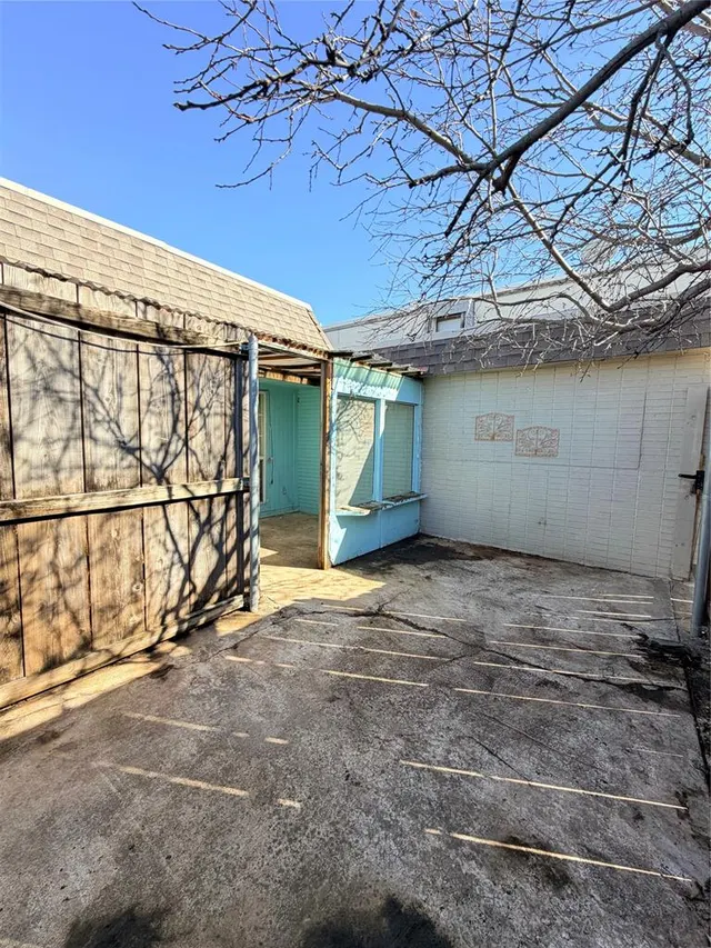 Photo 3 — 4056 NW 36th Street, Oklahoma City, OK 73112
