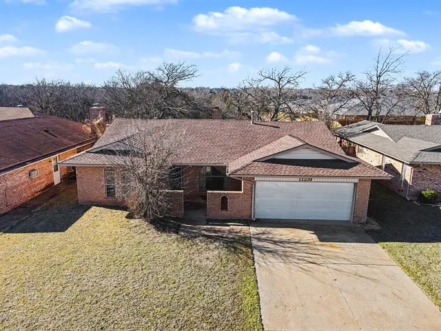 Front exterior — 11209 Bel Air Place, Oklahoma City, OK 73120