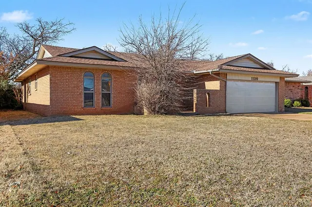 Photo 6 — 11209 Bel Air Place, Oklahoma City, OK 73120