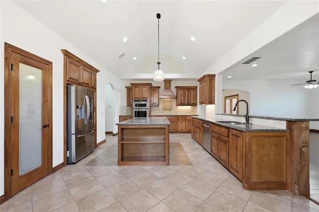 Photo 6 — 617 Affirmed Drive, Edmond, OK 73025
