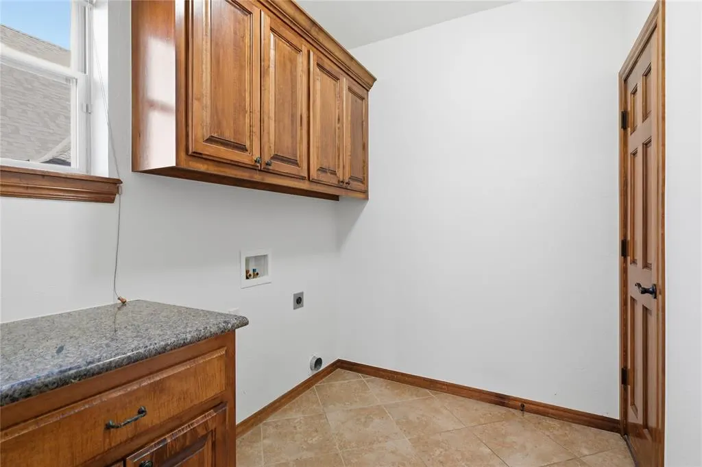 Photo 11 — 617 Affirmed Drive, Edmond, OK 73025