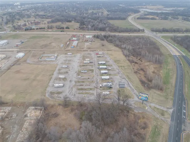 Photo 3 — 3250 S Highway 177 Highway, Ponca City, OK 74601