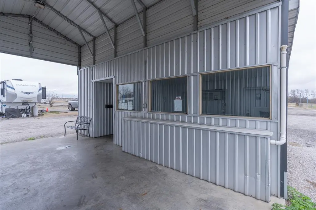Photo 6 — 3250 S Highway 177 Highway, Ponca City, OK 74601