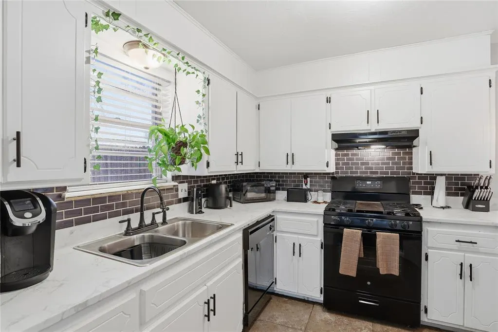 Photo 18 — 1621 Chamblee Drive, Norman, OK 73071