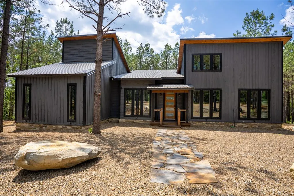 Front exterior — 149 Bear Pine Trail, Broken Bow, OK 74728