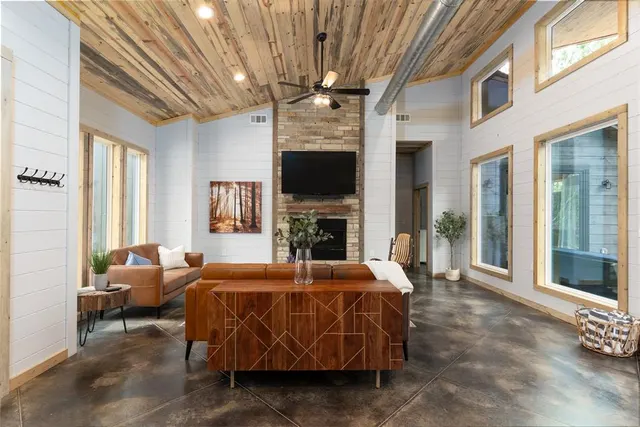 Photo 8 — 149 Bear Pine Trail, Broken Bow, OK 74728