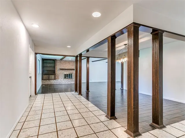 Photo 6 — 6517 Dulane Circle, Oklahoma City, OK 73132