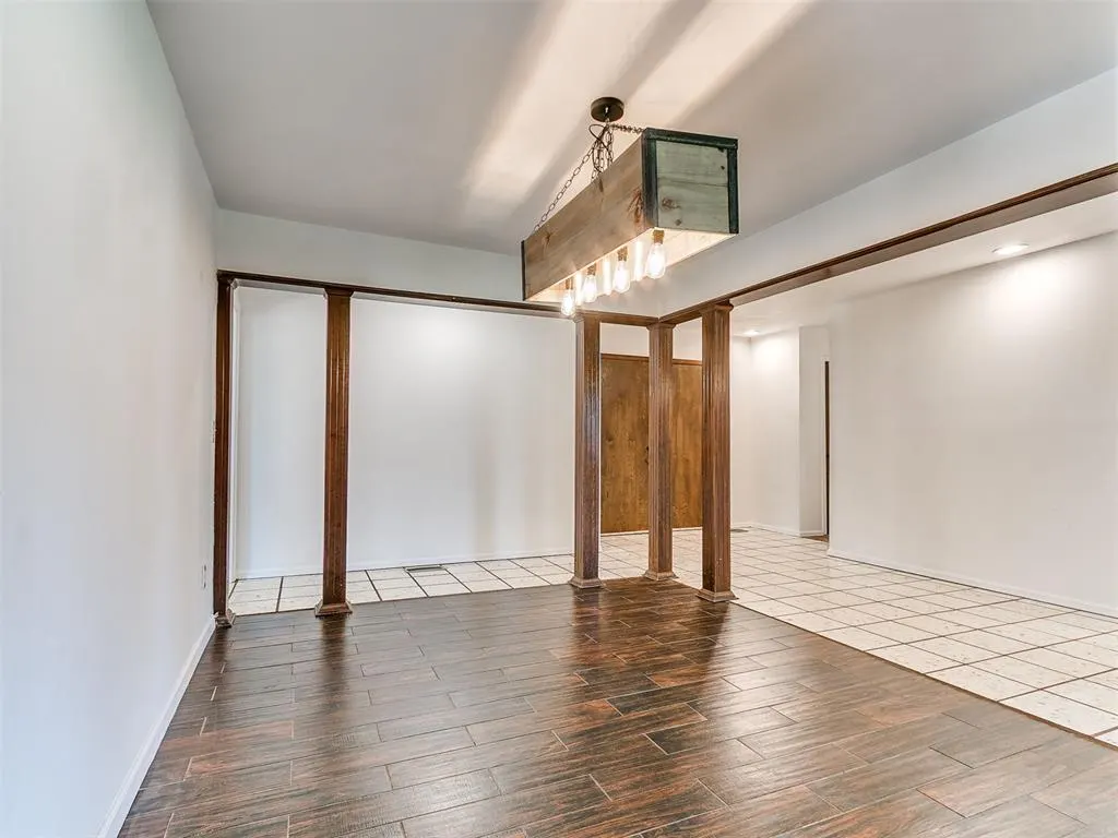 Photo 9 — 6517 Dulane Circle, Oklahoma City, OK 73132
