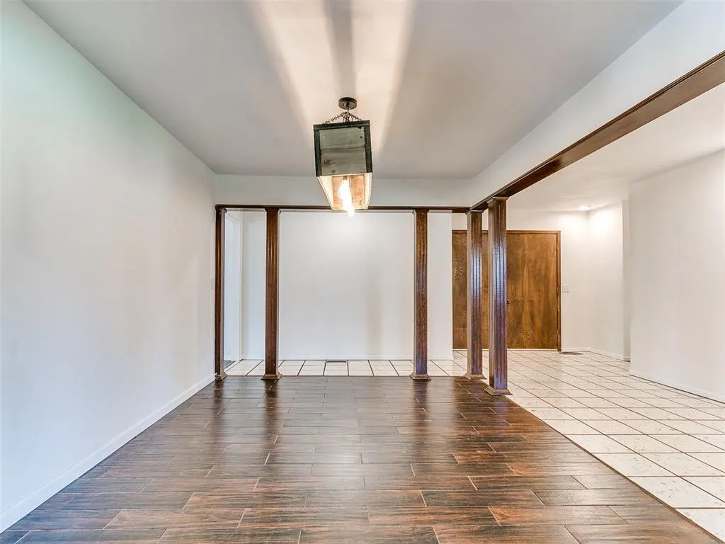 Photo 10 — 6517 Dulane Circle, Oklahoma City, OK 73132