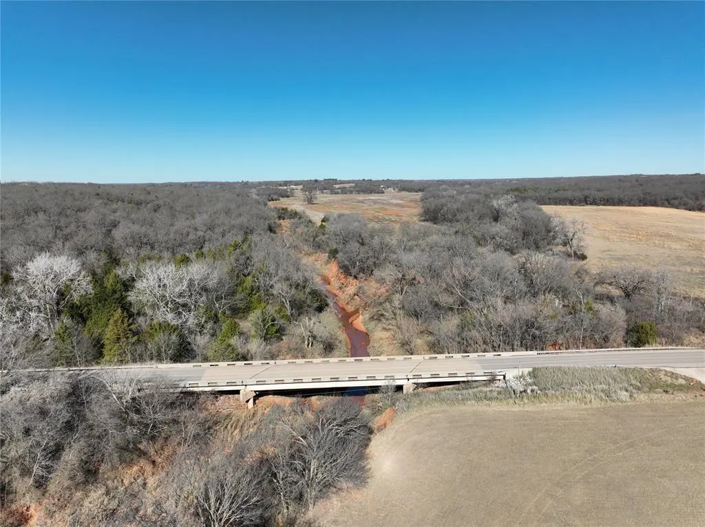 Photo 7 — 30446 S Highland Road Road, Tecumseh, OK 74873