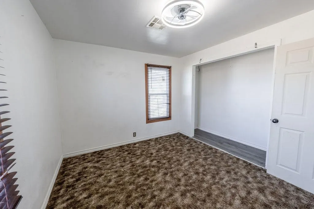 Photo 15 — 631 W 10th Street, Cordell, OK 73632
