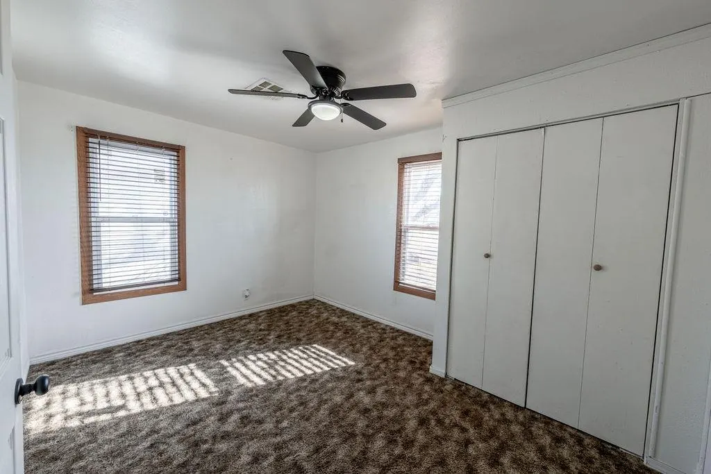 Photo 16 — 631 W 10th Street, Cordell, OK 73632