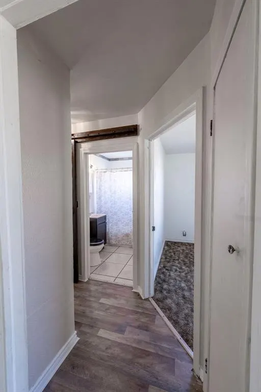 Photo 19 — 631 W 10th Street, Cordell, OK 73632