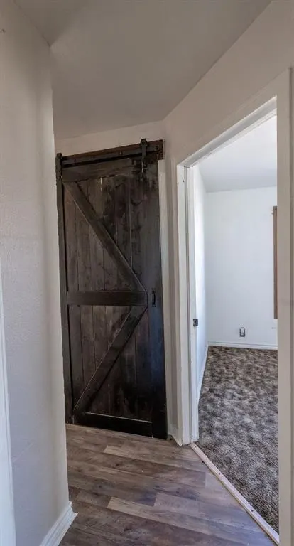 Photo 28 — 631 W 10th Street, Cordell, OK 73632