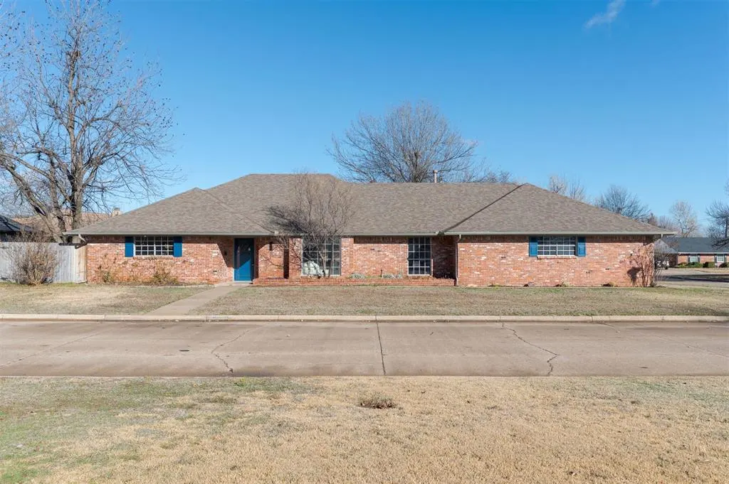 Front exterior — 2501 NW 121st Street, Oklahoma City, OK 73120