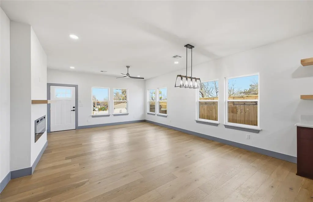 Photo 8 — 604 SE 27th Street, Oklahoma City, OK 73129