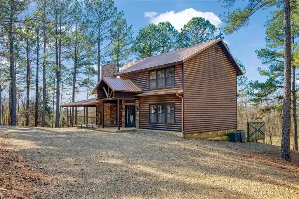 Photo 2 — 296 Southern Hills Circle, Broken Bow, OK 74728