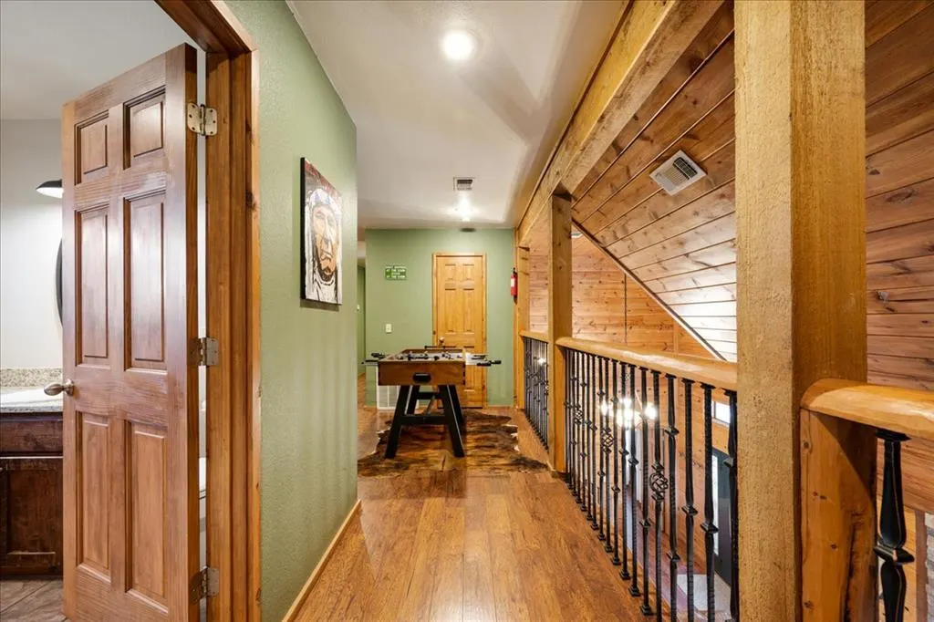 Photo 32 — 296 Southern Hills Circle, Broken Bow, OK 74728