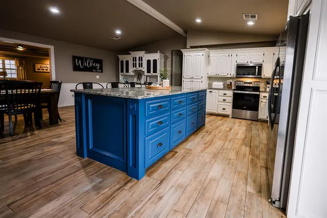 Photo 4 — 32204 E County Road 1497, Paoli, OK 73074