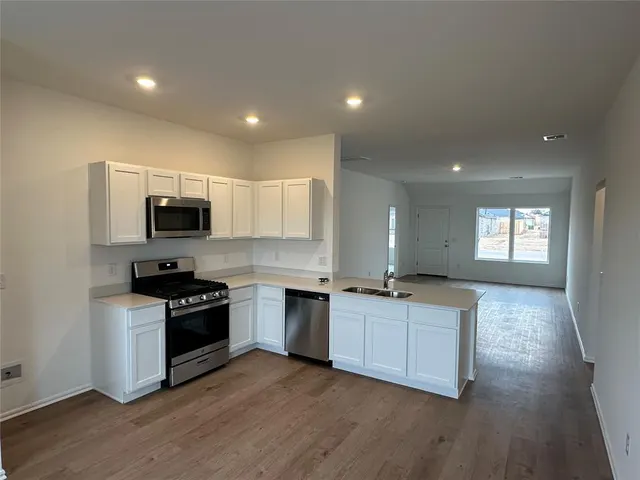 Photo 4 — 1182 Newcastle Farms Drive, Newcastle, OK 73065