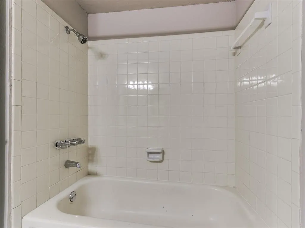 Photo 30 — 2616 N Ann Arbor Avenue 113, Oklahoma City, OK 73127