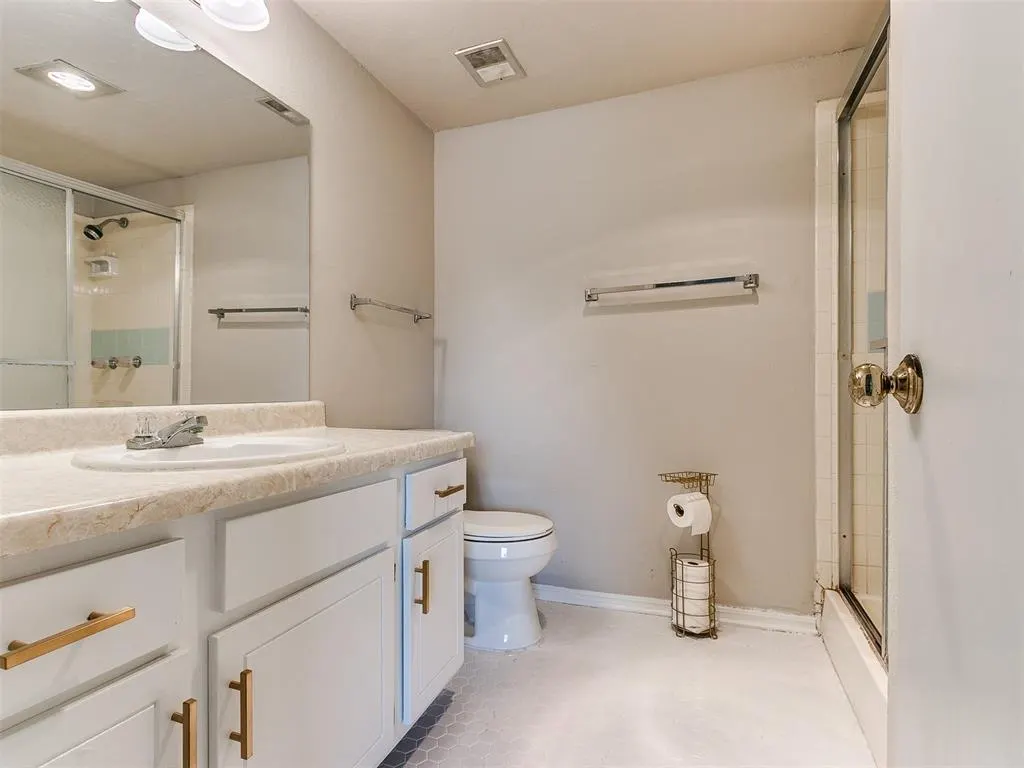 Photo 32 — 2616 N Ann Arbor Avenue 113, Oklahoma City, OK 73127