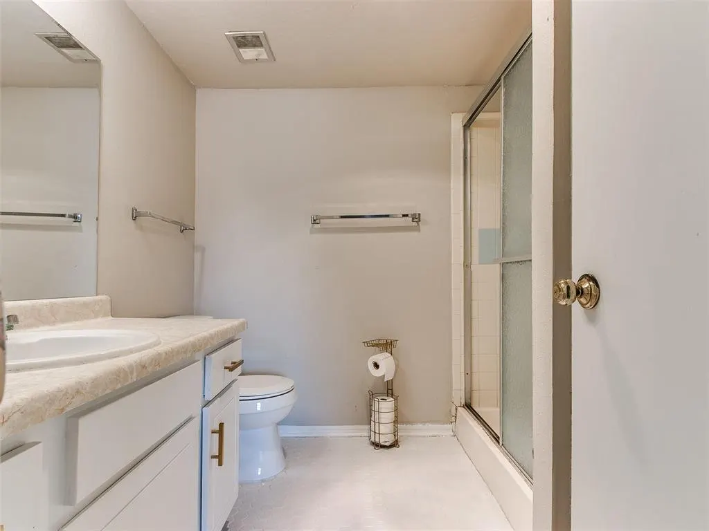 Photo 33 — 2616 N Ann Arbor Avenue 113, Oklahoma City, OK 73127
