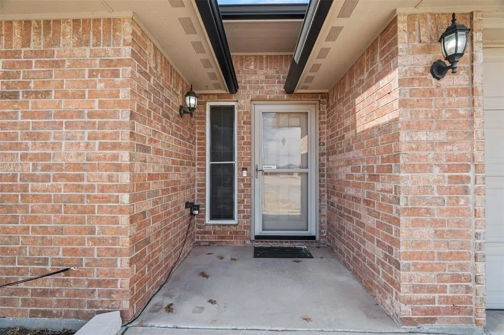 Photo 4 — 4912 SW Malcom Road, Lawton, OK 73505