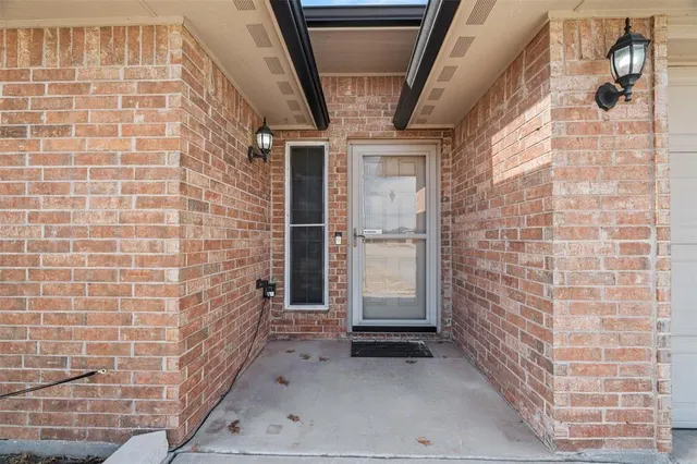 Photo 4 — 4912 SW Malcom Road, Lawton, OK 73505