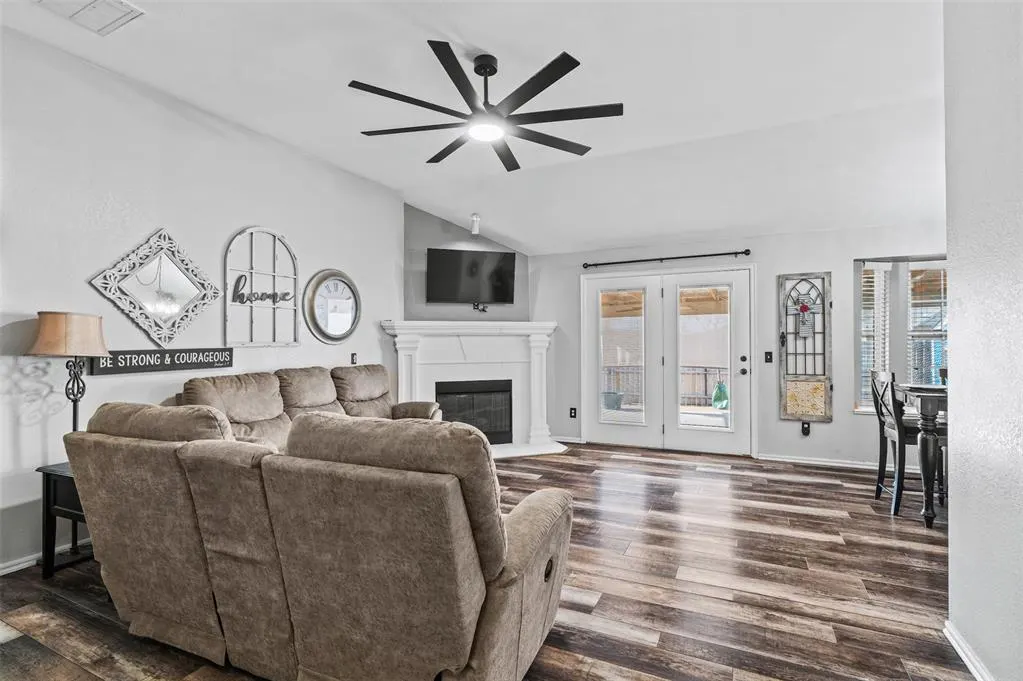 Photo 6 — 4912 SW Malcom Road, Lawton, OK 73505