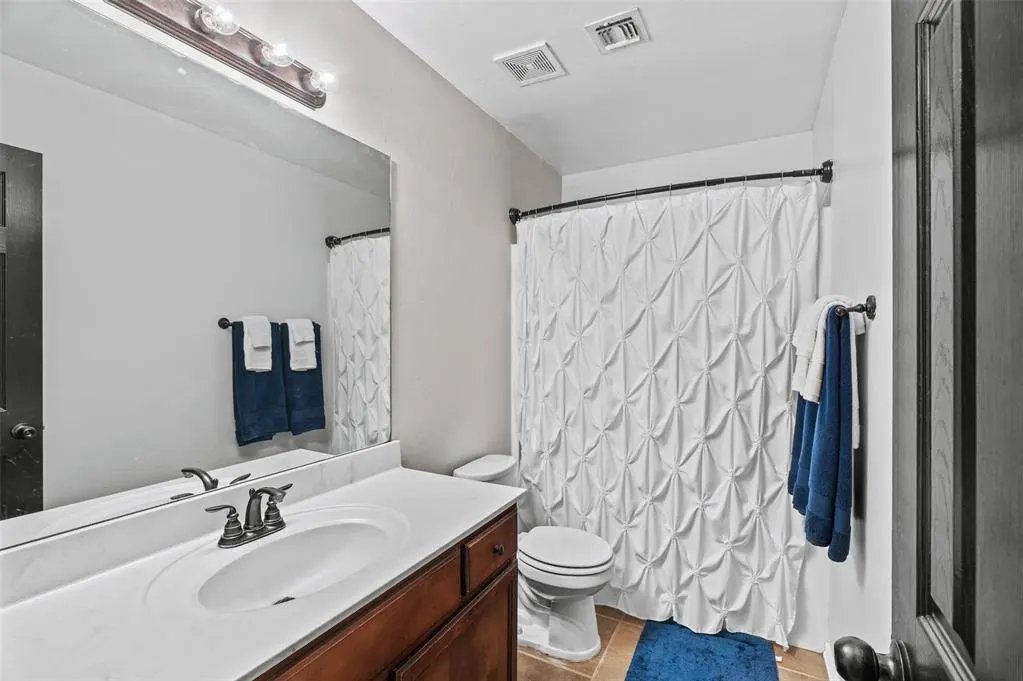 Photo 13 — 4912 SW Malcom Road, Lawton, OK 73505
