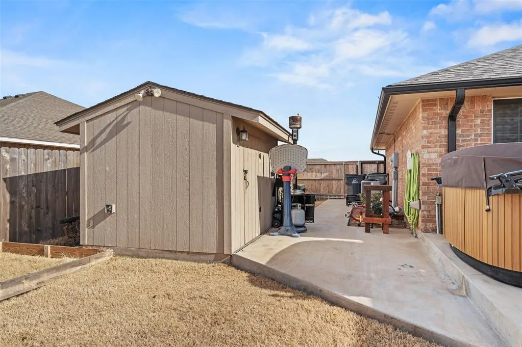 Photo 24 — 4912 SW Malcom Road, Lawton, OK 73505