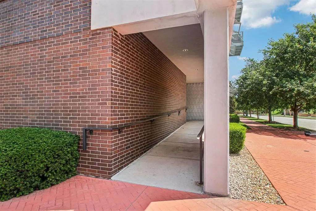 Photo 5 — 444 N Central Avenue 204, Oklahoma City, OK 73104