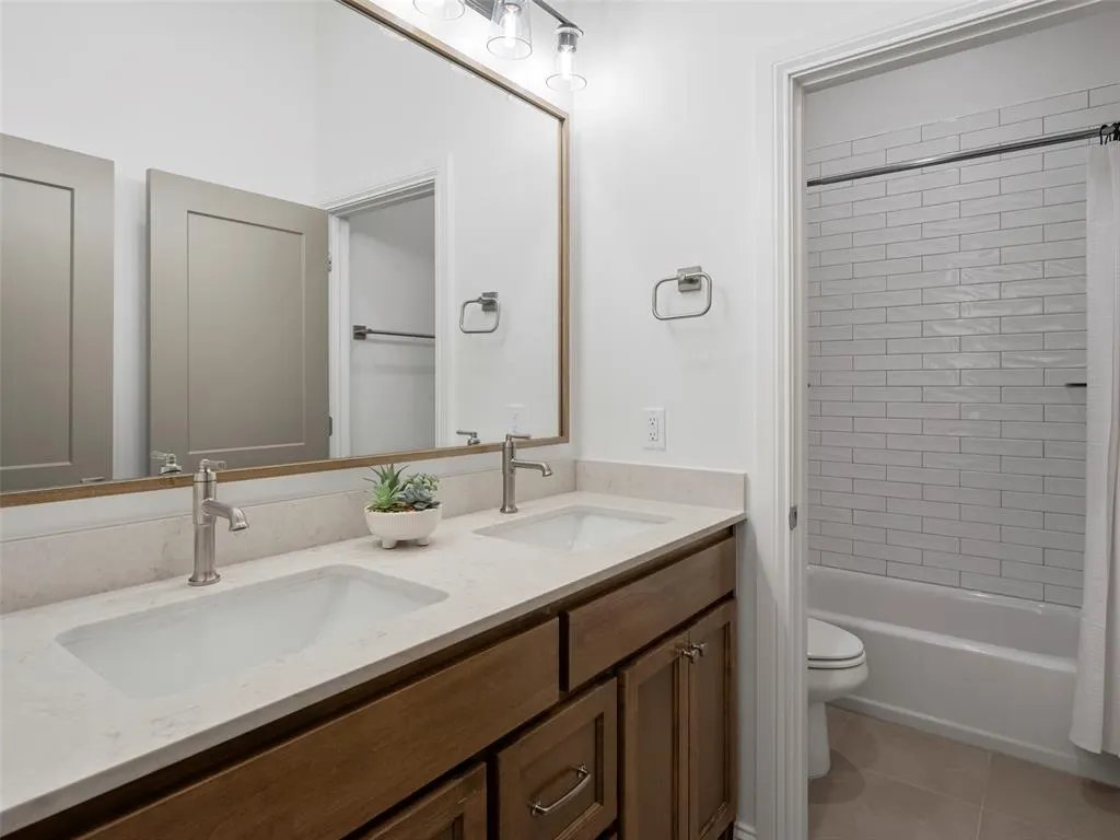Photo 25 — 9217 SW 90th Street, Mustang, OK 73064