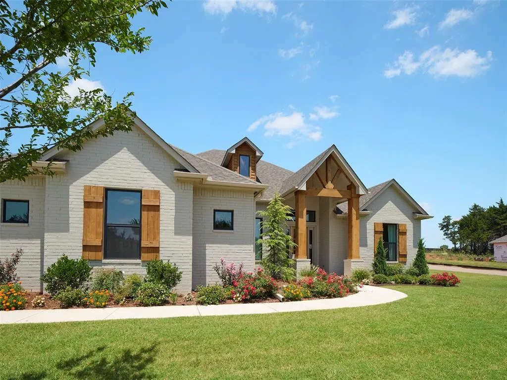 Photo 2 — 9217 SW 90th Street, Mustang, OK 73064