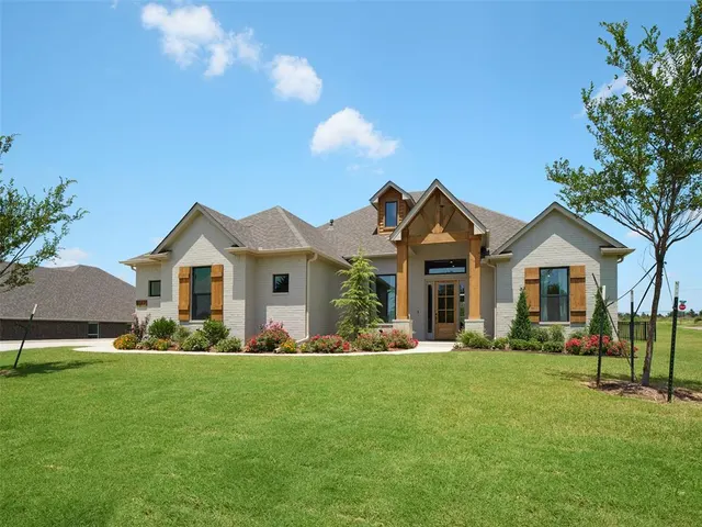 Photo 4 — 9217 SW 90th Street, Mustang, OK 73064