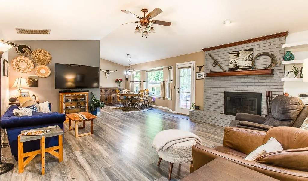 Photo 29 — 5921 SW Morgan Drive, Guthrie, OK 73044
