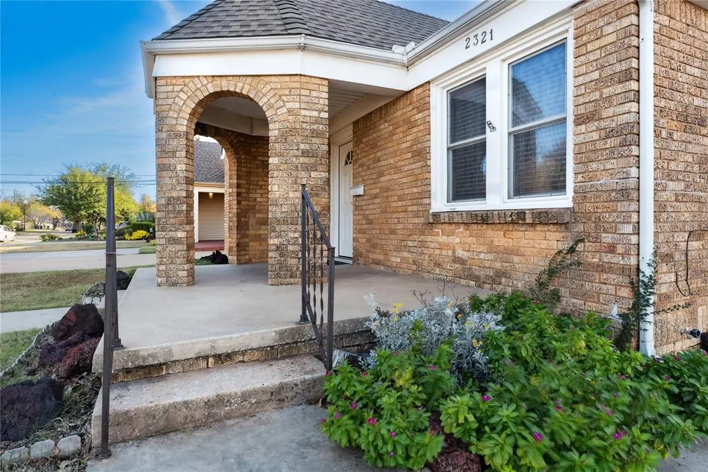 Photo 15 — 2321 N Youngs Boulevard, Oklahoma City, OK 73107