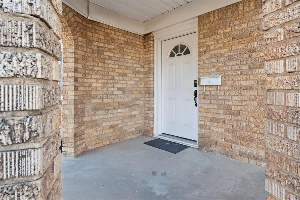 Photo 17 — 2321 N Youngs Boulevard, Oklahoma City, OK 73107