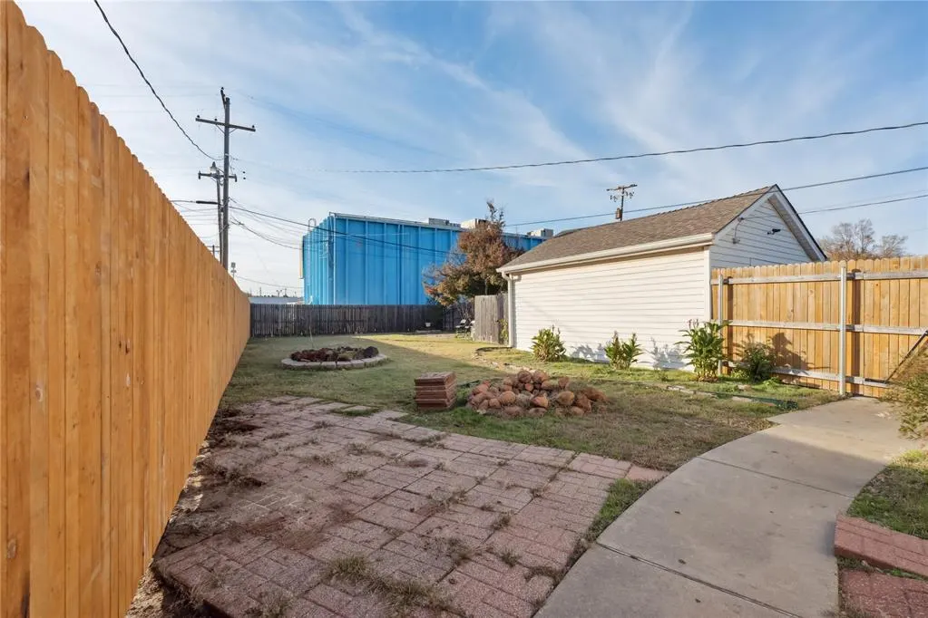Photo 25 — 2321 N Youngs Boulevard, Oklahoma City, OK 73107