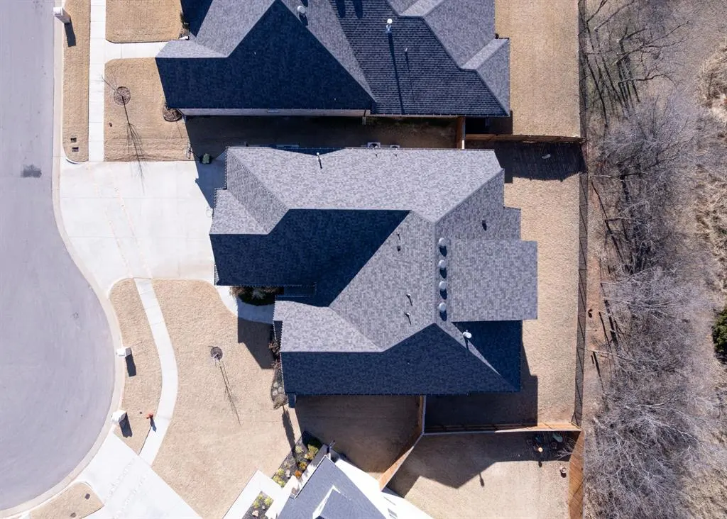 Photo 34 — 13013 Cobblestone Curve Road, Oklahoma City, OK 73142